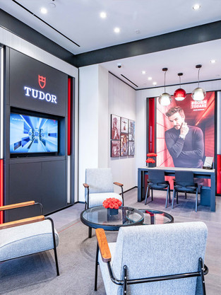 Tudor at Hyde Park Jewelers interior